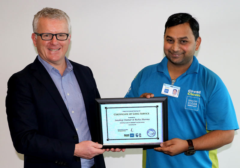 Award presented to Ashburton franchisee